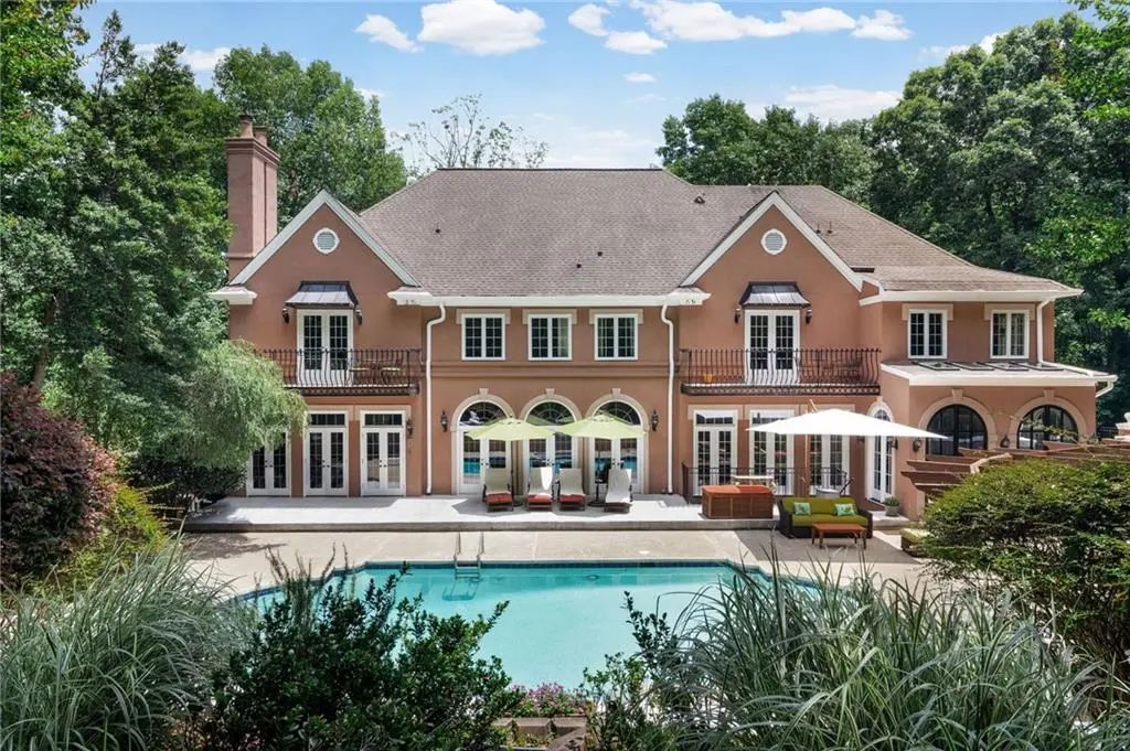 135 Lameloise Lane, Atlanta