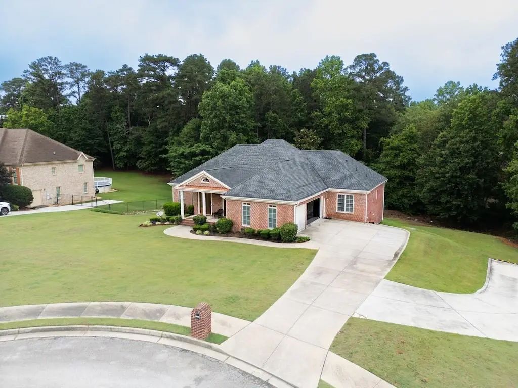 3924 Hershel Drive, Douglasville
