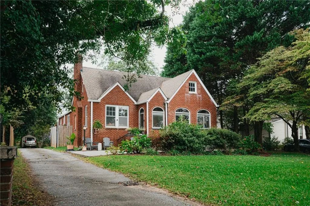 195 W Hightower Trail W, Social Circle