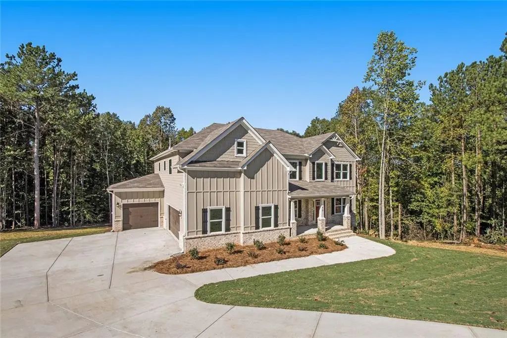1695 West Hightower Trail, Conyers