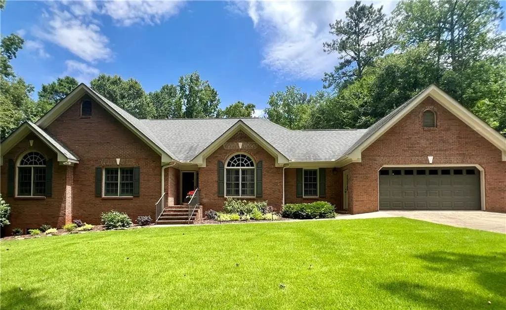 61 Hunters Way, Hoschton