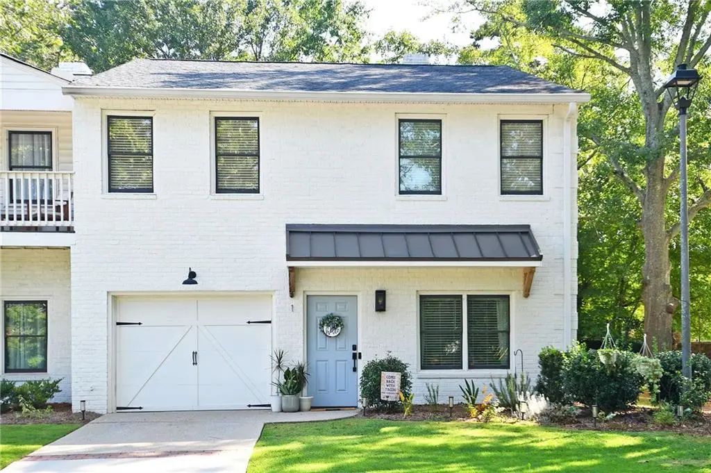 Unit 1 - 230 West Avenue, Carrollton