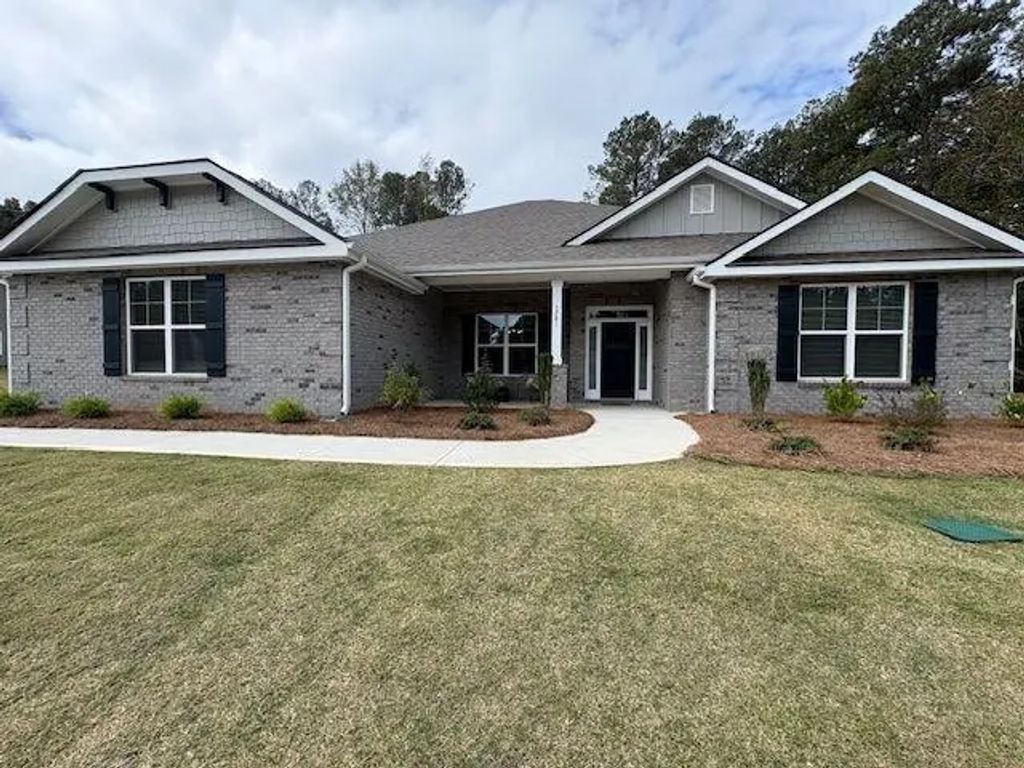 5373 Modena Drive, Douglasville