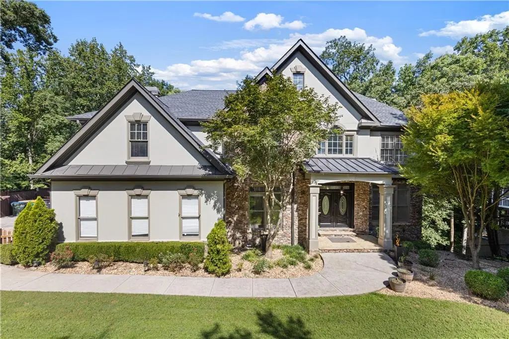 8430 Valemont Drive, Sandy Springs