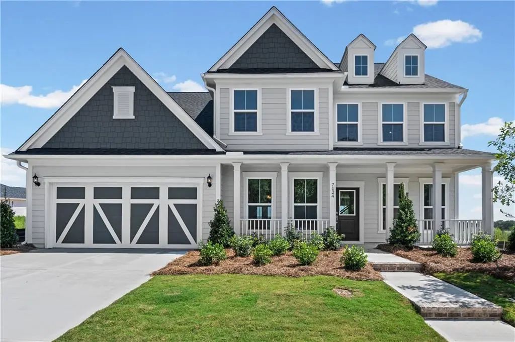7124 Maple Brook Lane, Flowery Branch