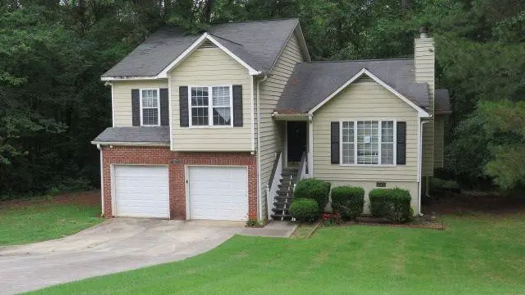 4900 Tahoe Court, Winston