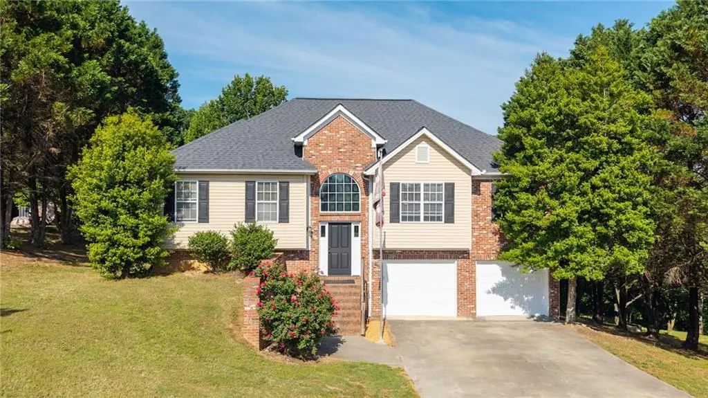 240 Orchard Way Se, Calhoun