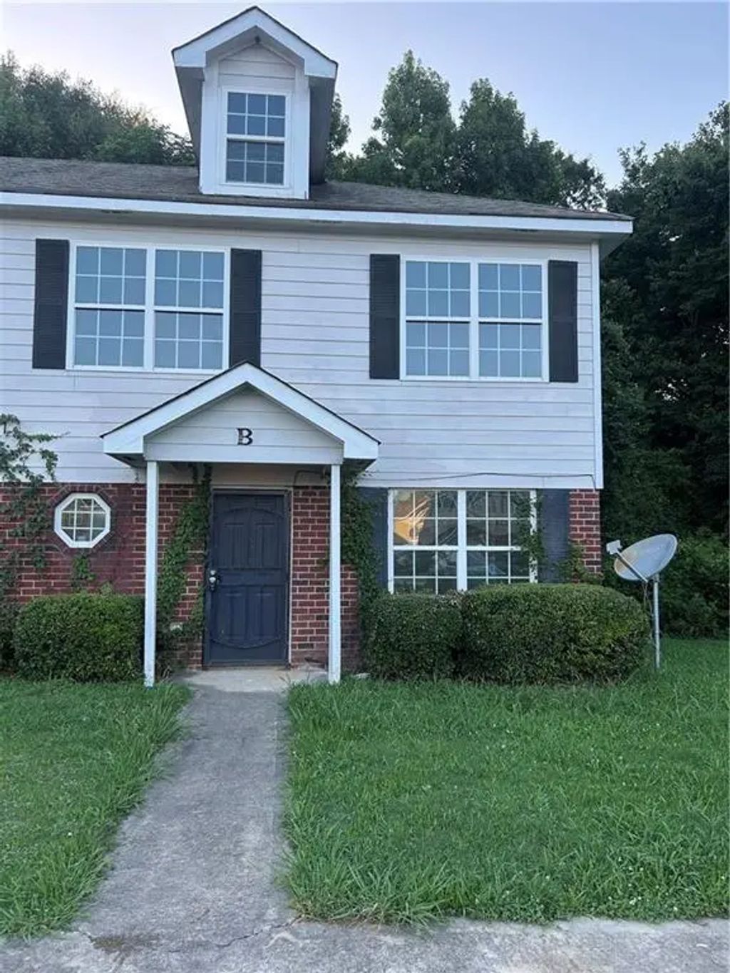 Unit B - 941 Old Mill Point, Monroe