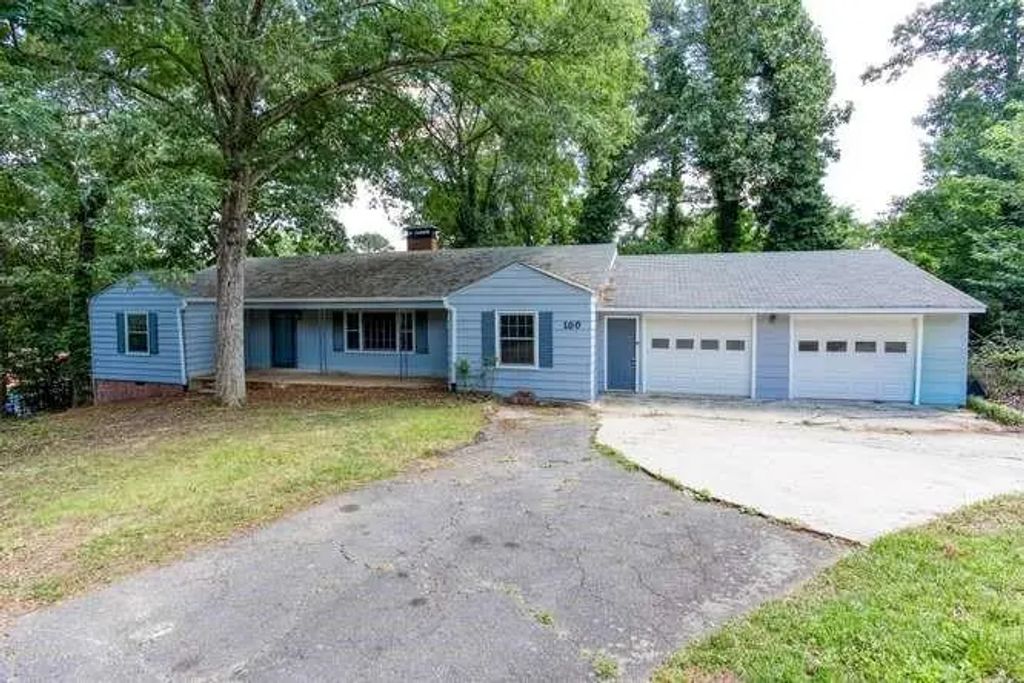 100 Ridgewood Drive, Rockmart