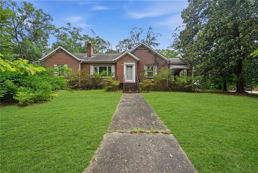 5922 Medlock Avenue, Austell