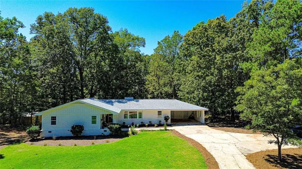 9640 Cedar Grove Road, Chattahoochee Hills