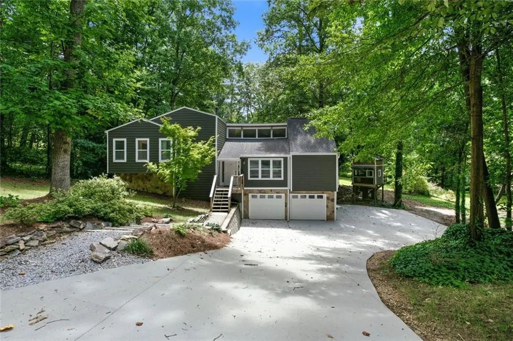 1750 Cedar Ridge Court Se, Smyrna