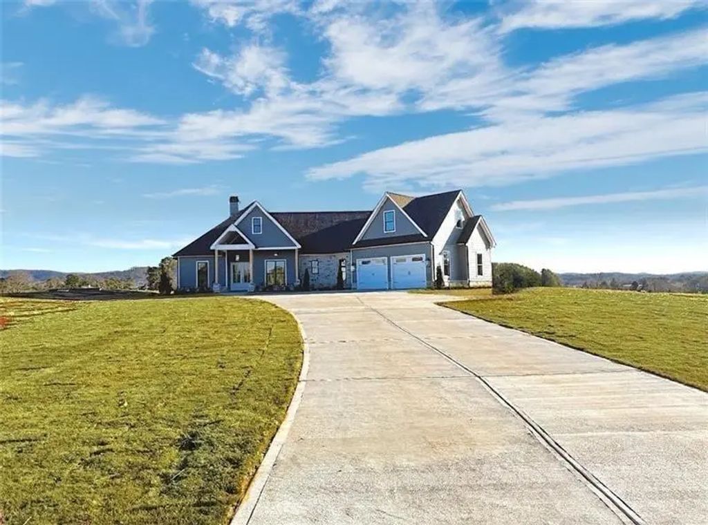 303 Eminence Peak, Rydal