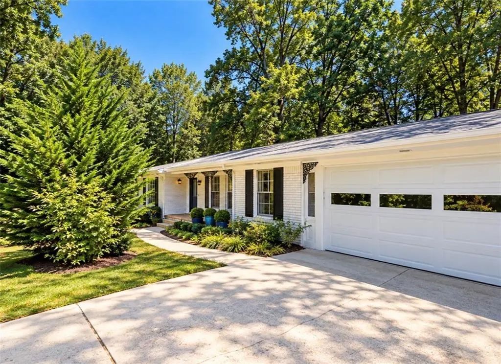 7220 Ray Road, Lithia Springs