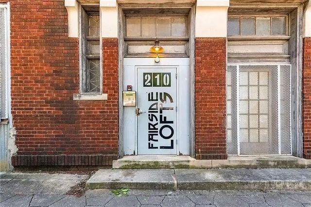 Unit 1 - 210 Walker Street Sw, Atlanta