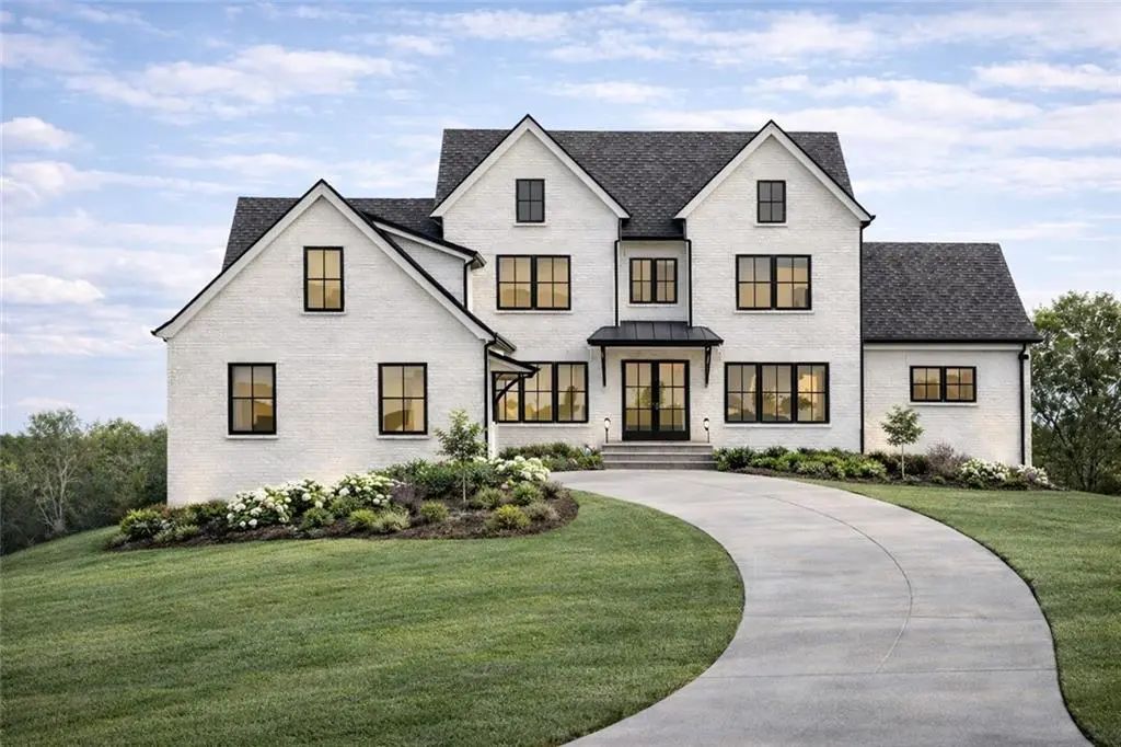 4180 Ashwoody Trail Ne, Brookhaven