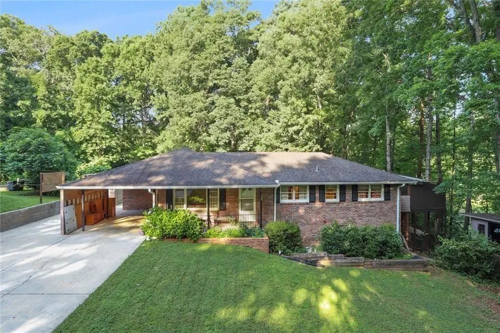 108 Woodland Street, Buford