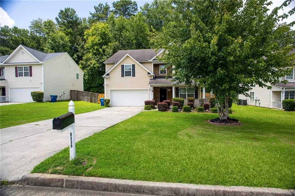 8339 Milam Loop, Fairburn