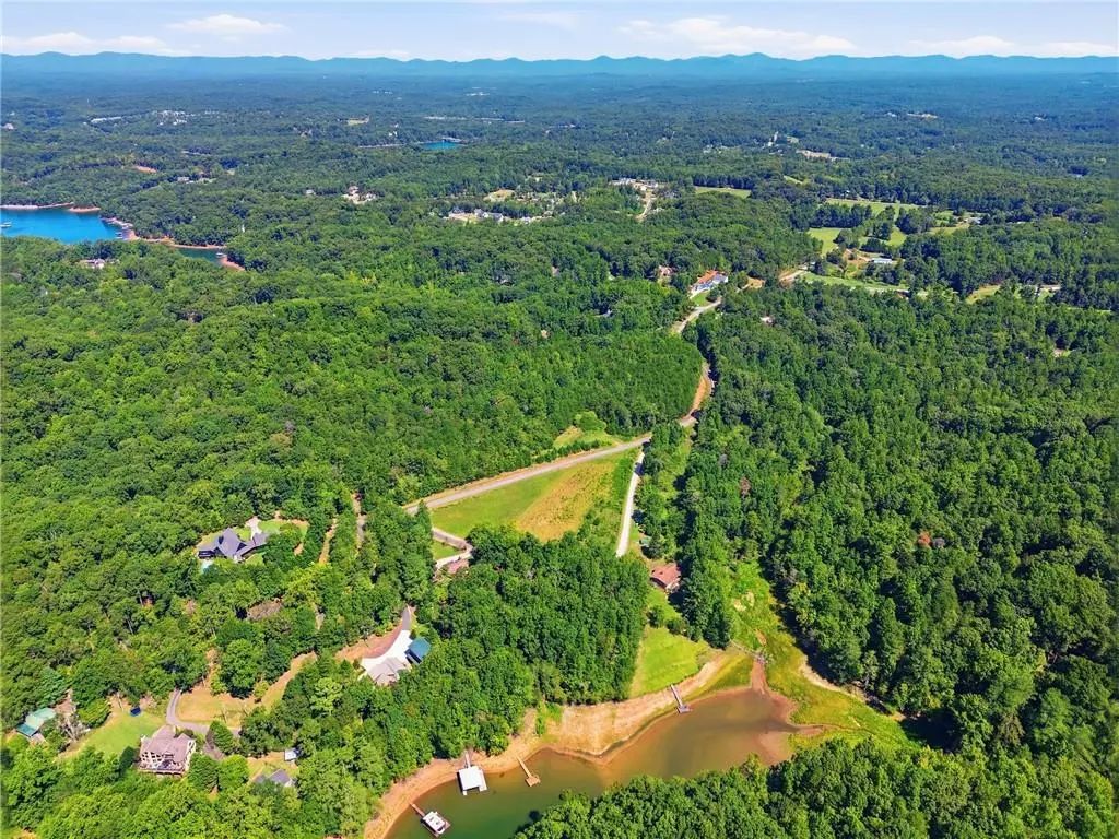 6265 Smith Mill Road, Gainesville