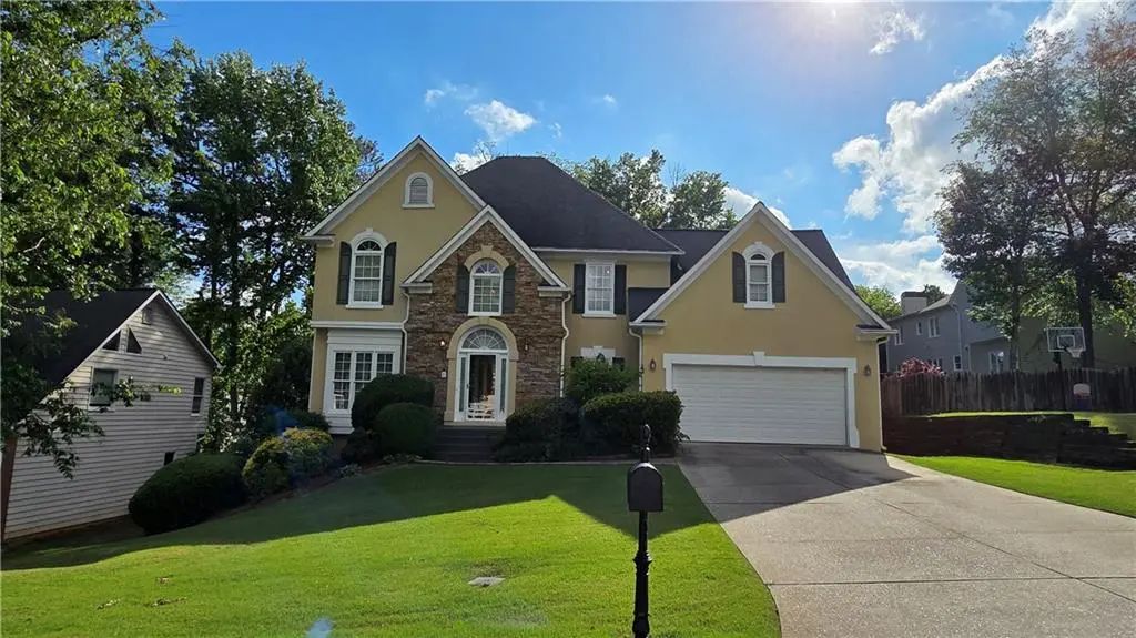 3846 Stonebriar Lane, Duluth