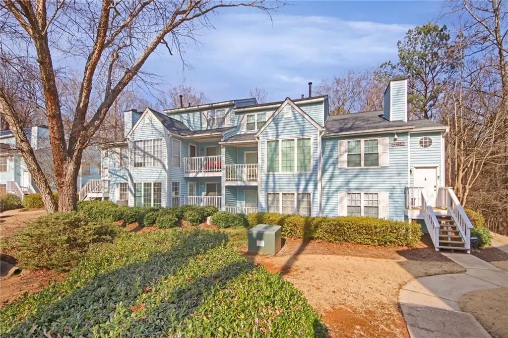 702 Glenleaf Drive, Peachtree Corners
