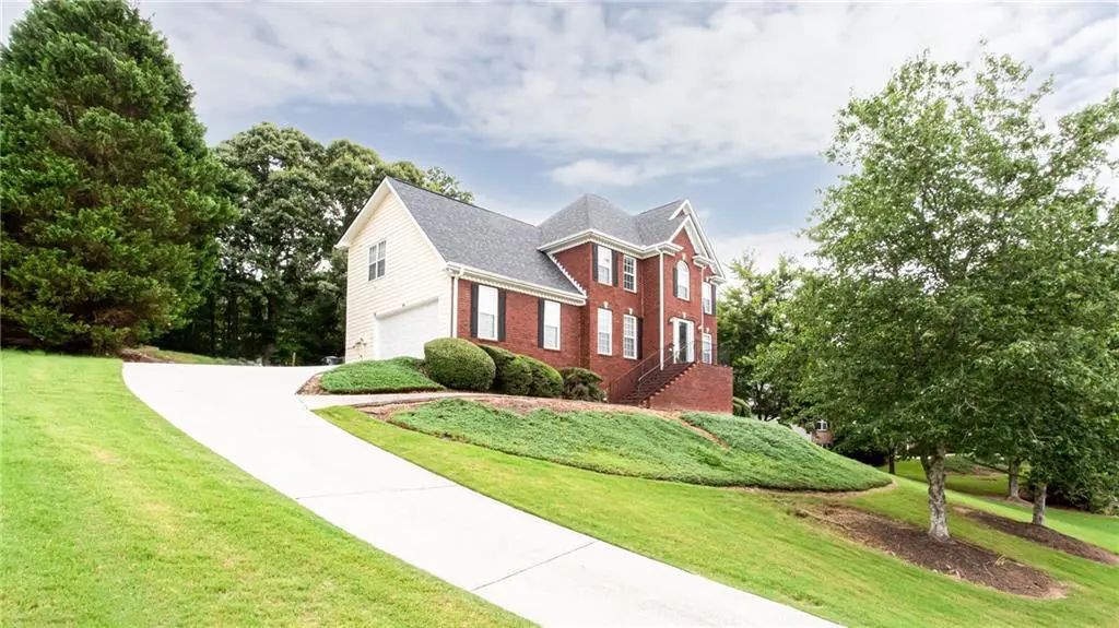 2436 Sky Valley Drive, Dacula