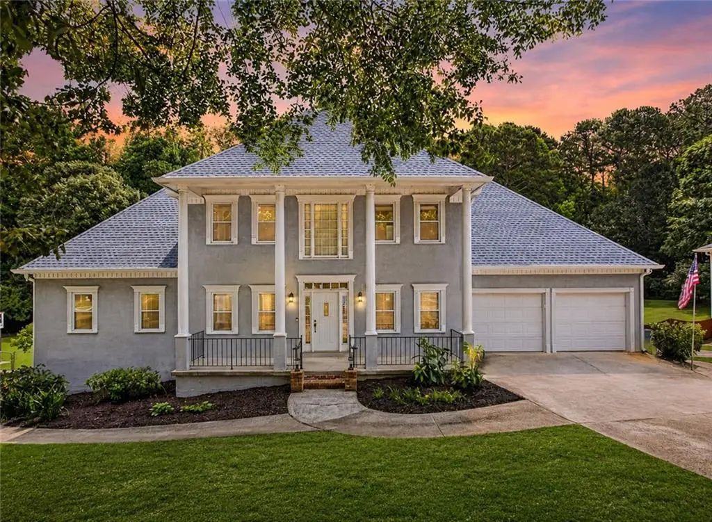 2058 Lakewood Circle, Grayson