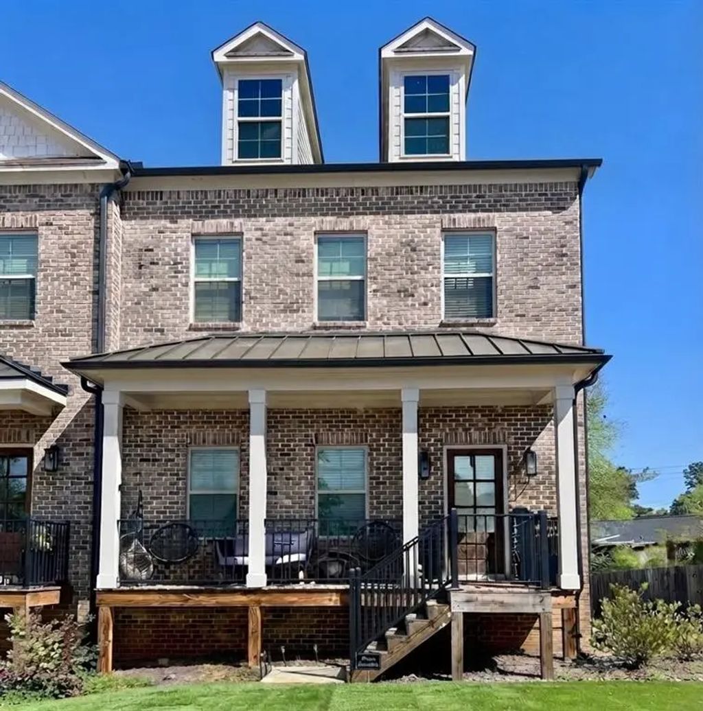 768 Honey Bee Lane, Lawrenceville