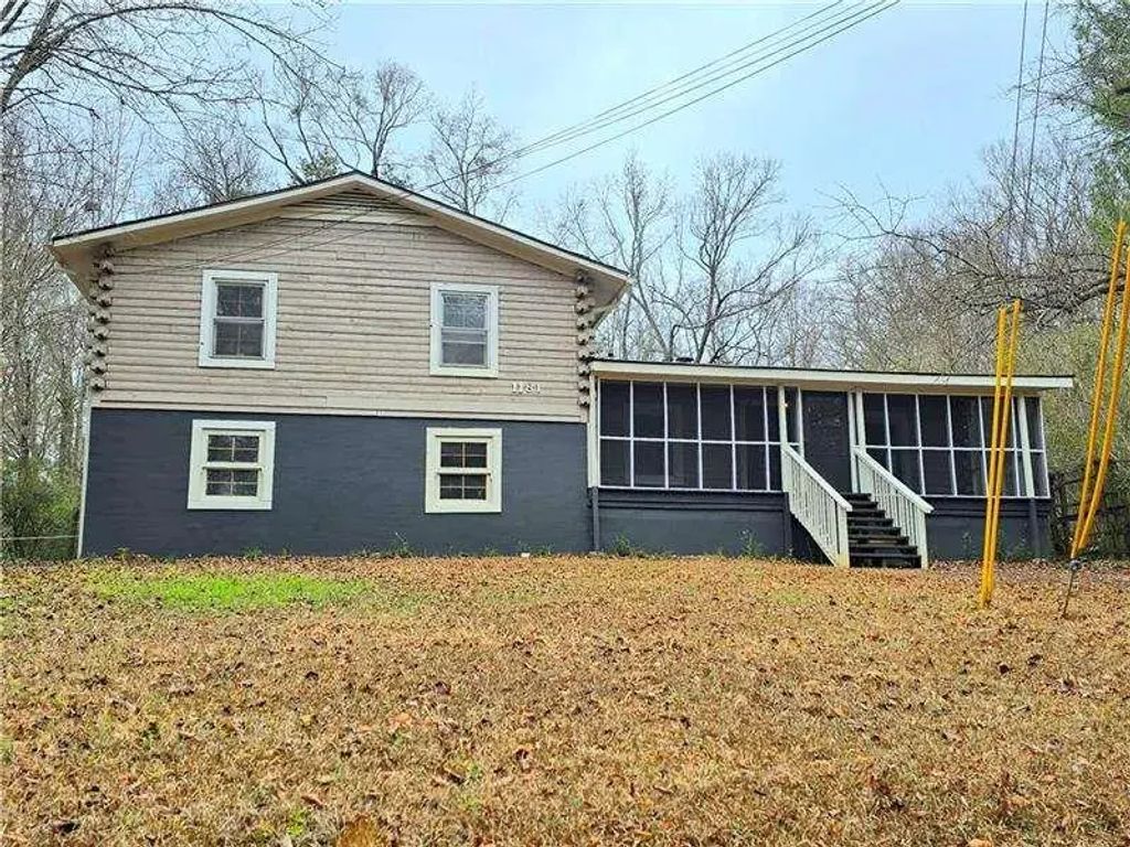 1181 Greentree Parkway, Macon
