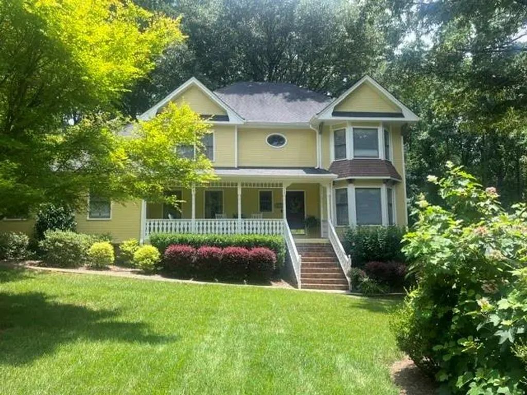 2638 Colony Circle, Snellville