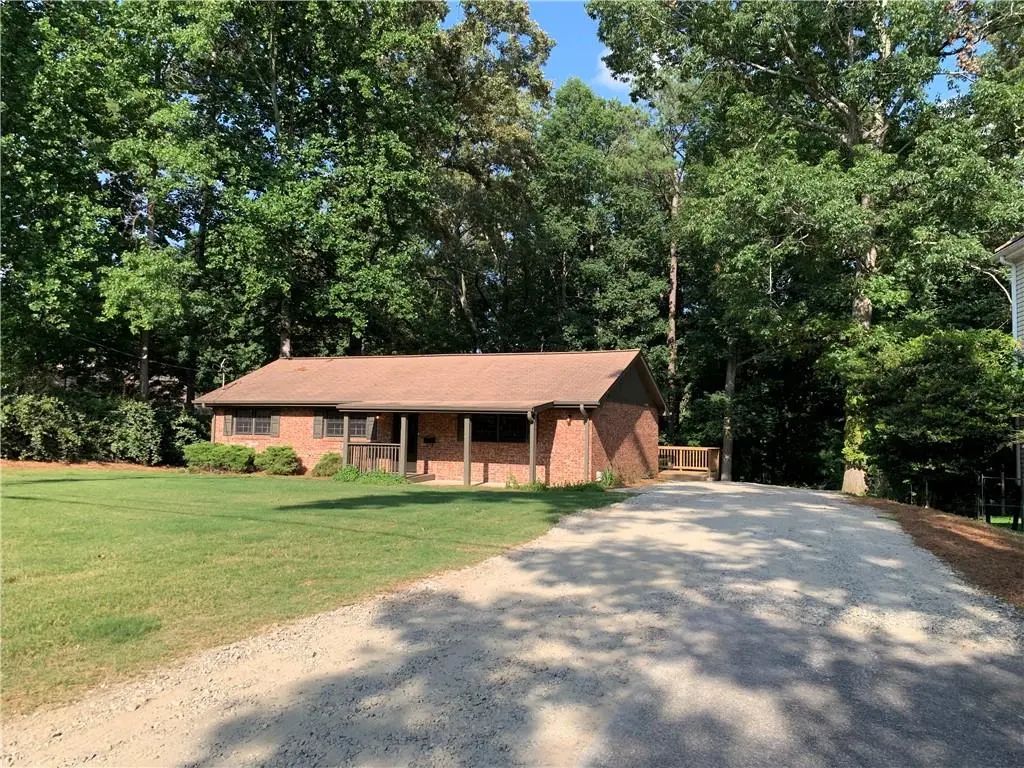 6103 Lake Lanier Heights Road, Buford