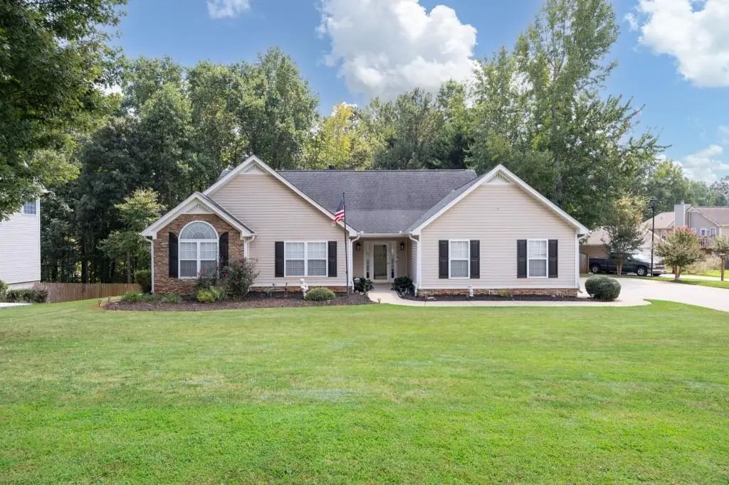 44 Mossy Oak Lane, Dallas