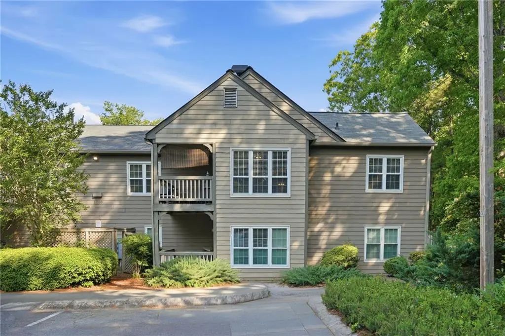 1109 Mill Pond Drive Se, Smyrna