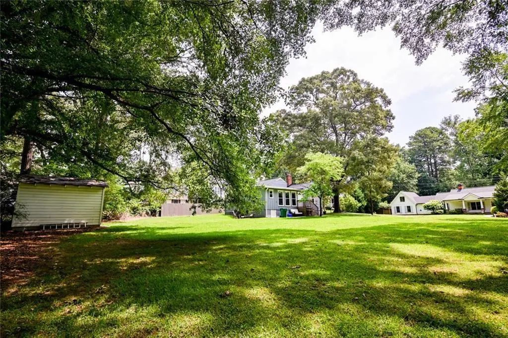 Brown Circle Se, Smyrna