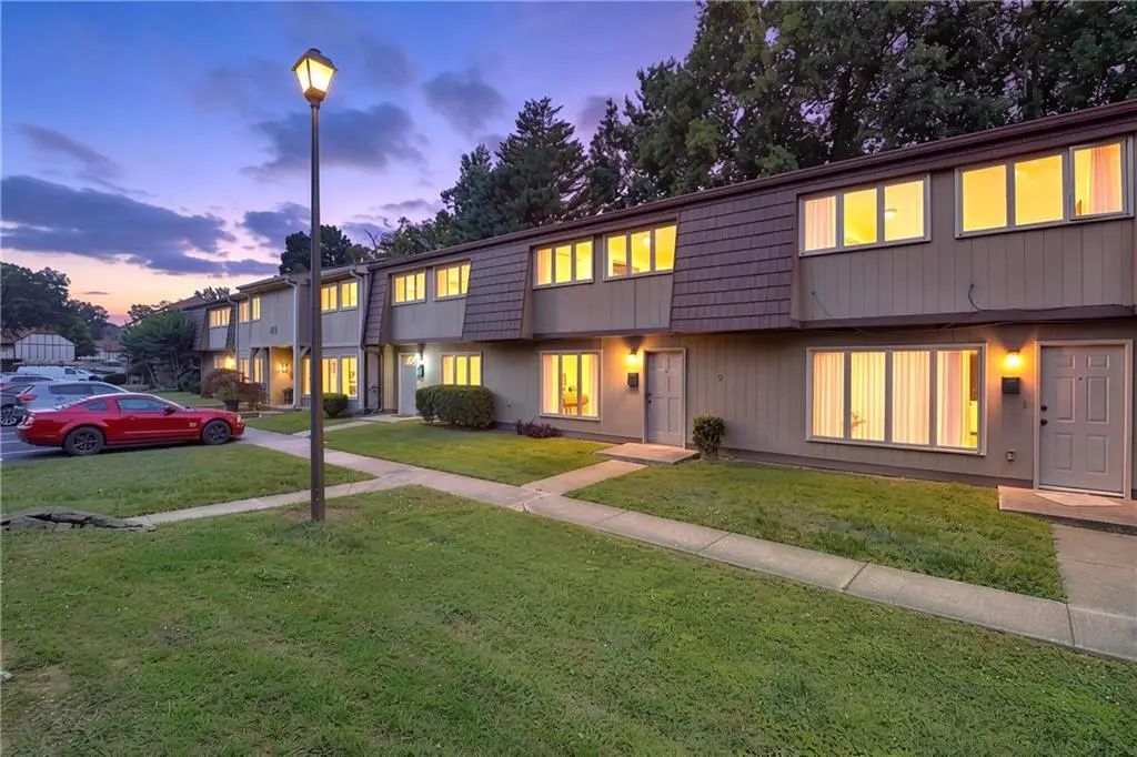 Unit G - 1811 Ashborough Circle, Marietta