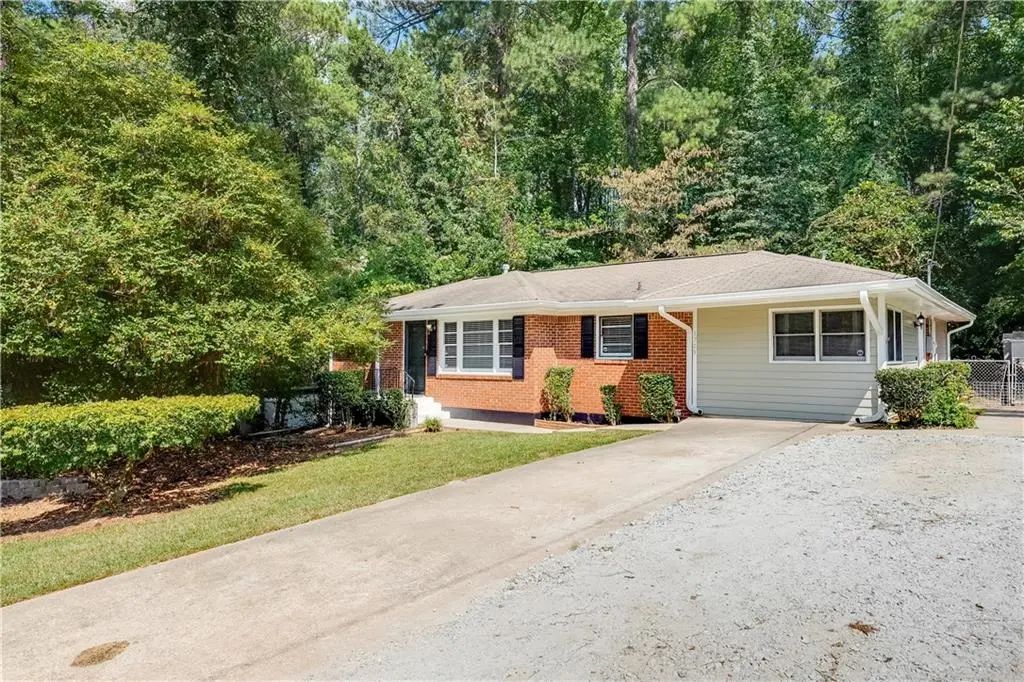 1709 Lee Street, Decatur