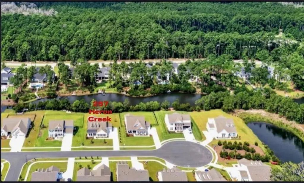 257 Heron Creek Drive, Richmond Hill