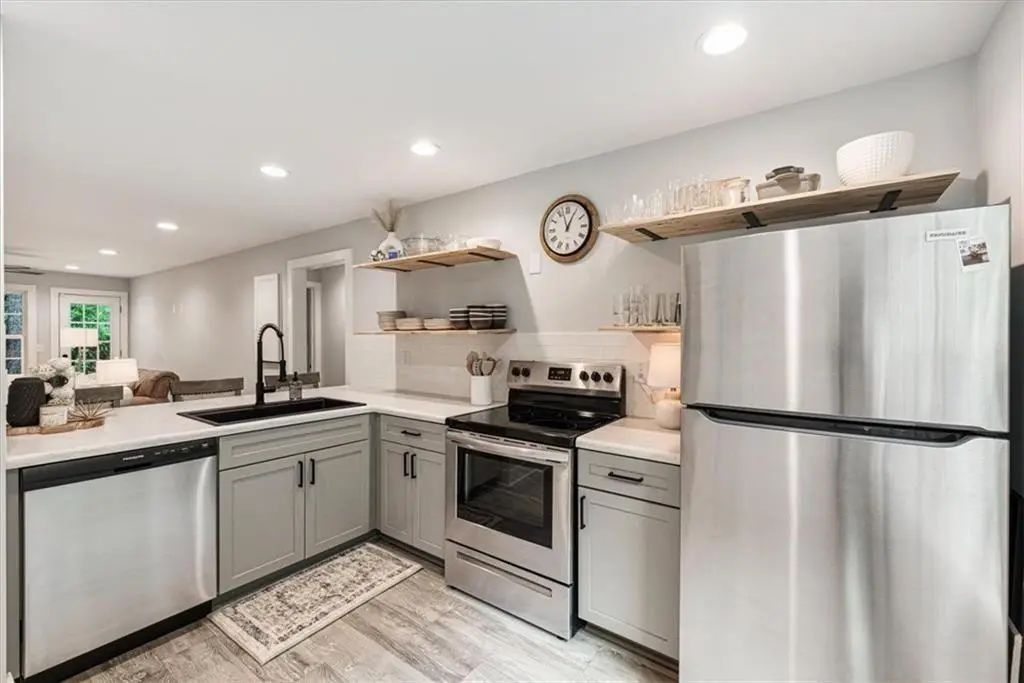 Unit 302 - 302 Teal Court, Roswell