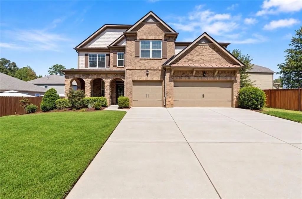 731 Red Wolf Run, South Fulton