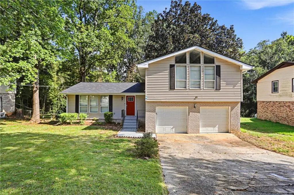 2290 Emerald Springs Drive, Decatur