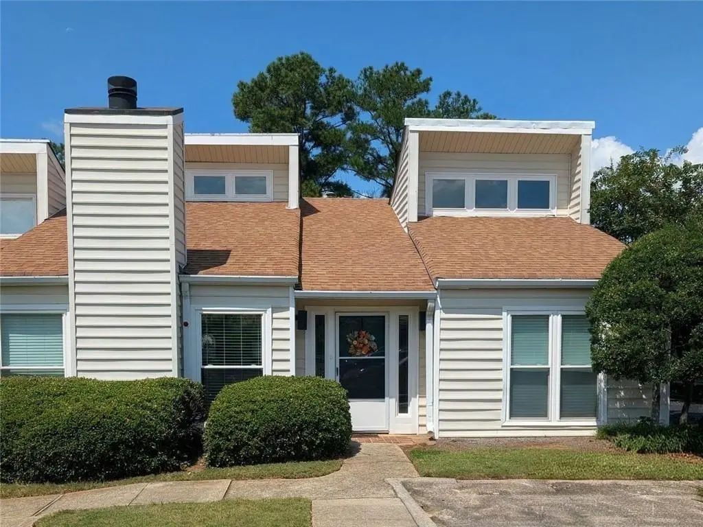 827 Serramonte Drive Ne, Marietta