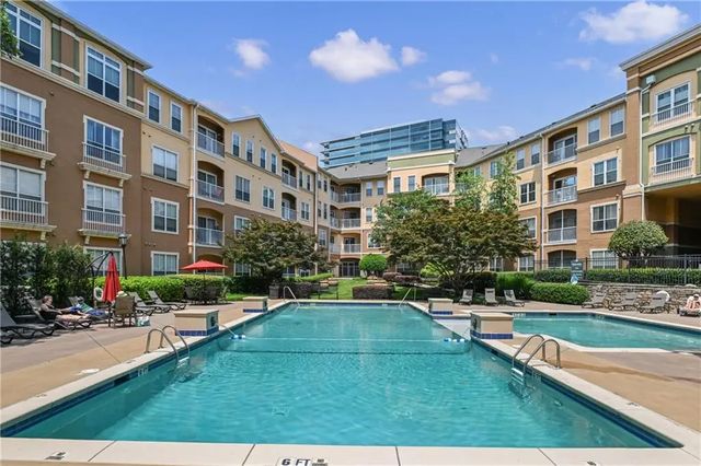 Unit 3311 - 10 Perimeter Summit Boulevard Ne, Atlanta