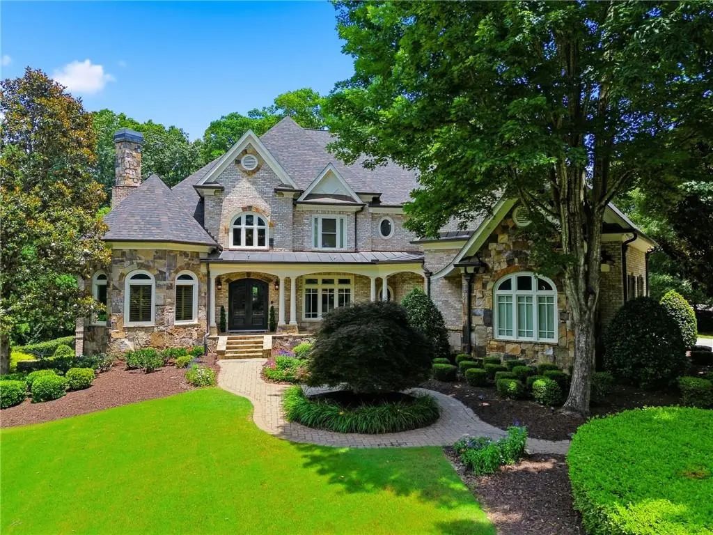 2830 Manor Bridge Drive, Alpharetta