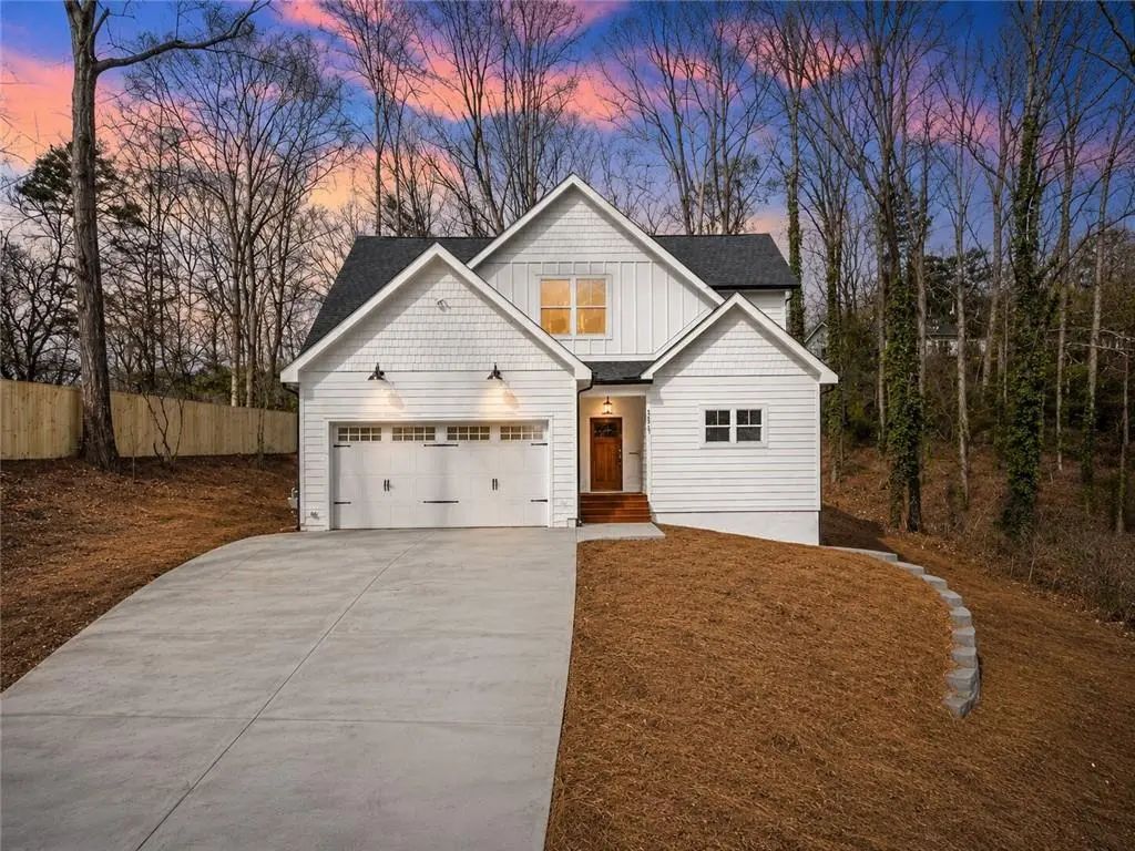 229 Little Brook Lane, Woodstock