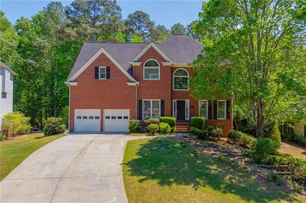 515 Misthaven Court, Suwanee