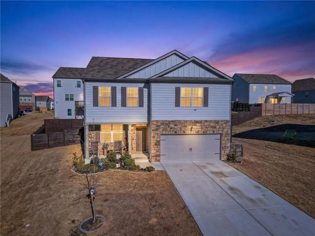 930 Sly Fox Run, Fairburn