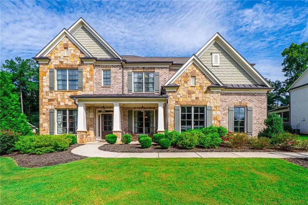 2440 Sunflower Drive, Hoschton