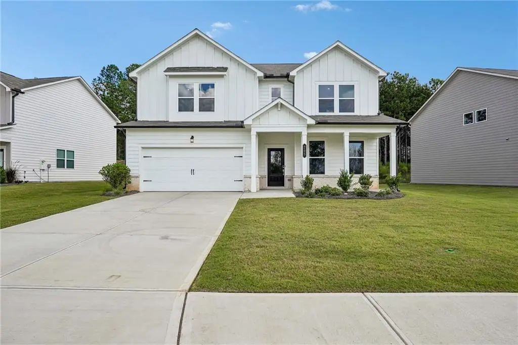 205 Groveton Court, Euharlee