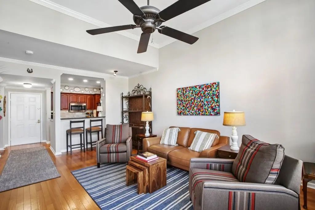 2512 River Green Drive, Atlanta