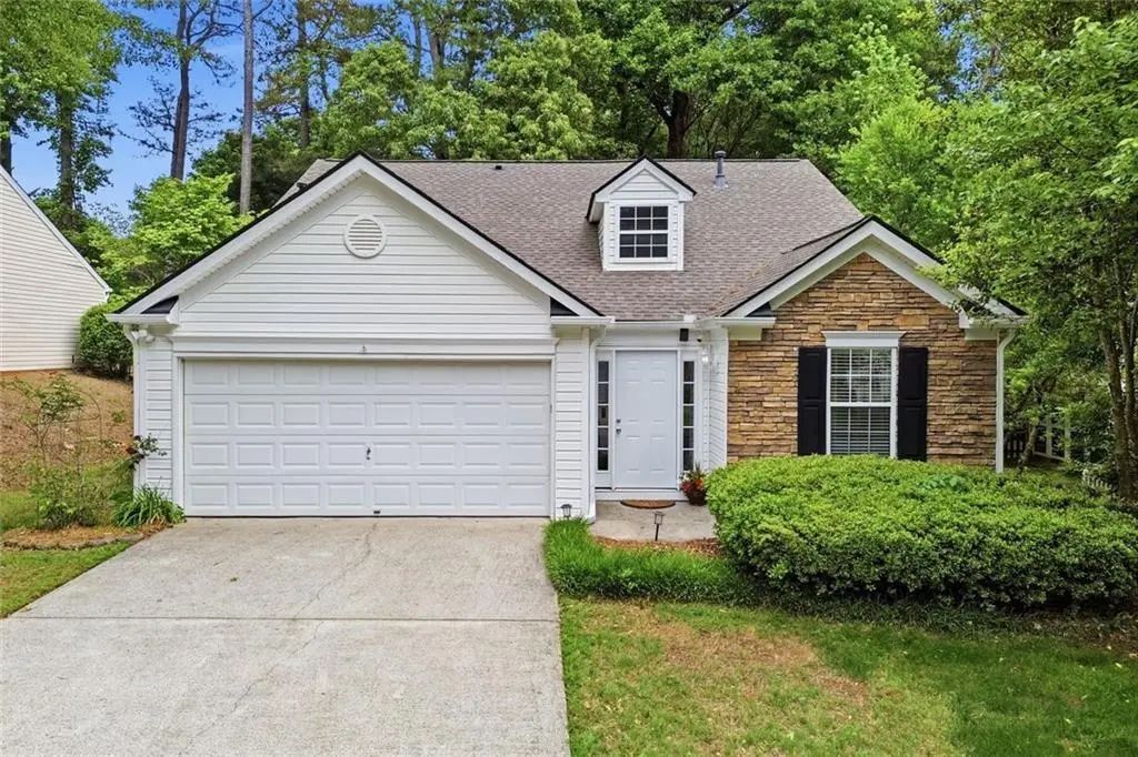 511 Carrington Court, Canton